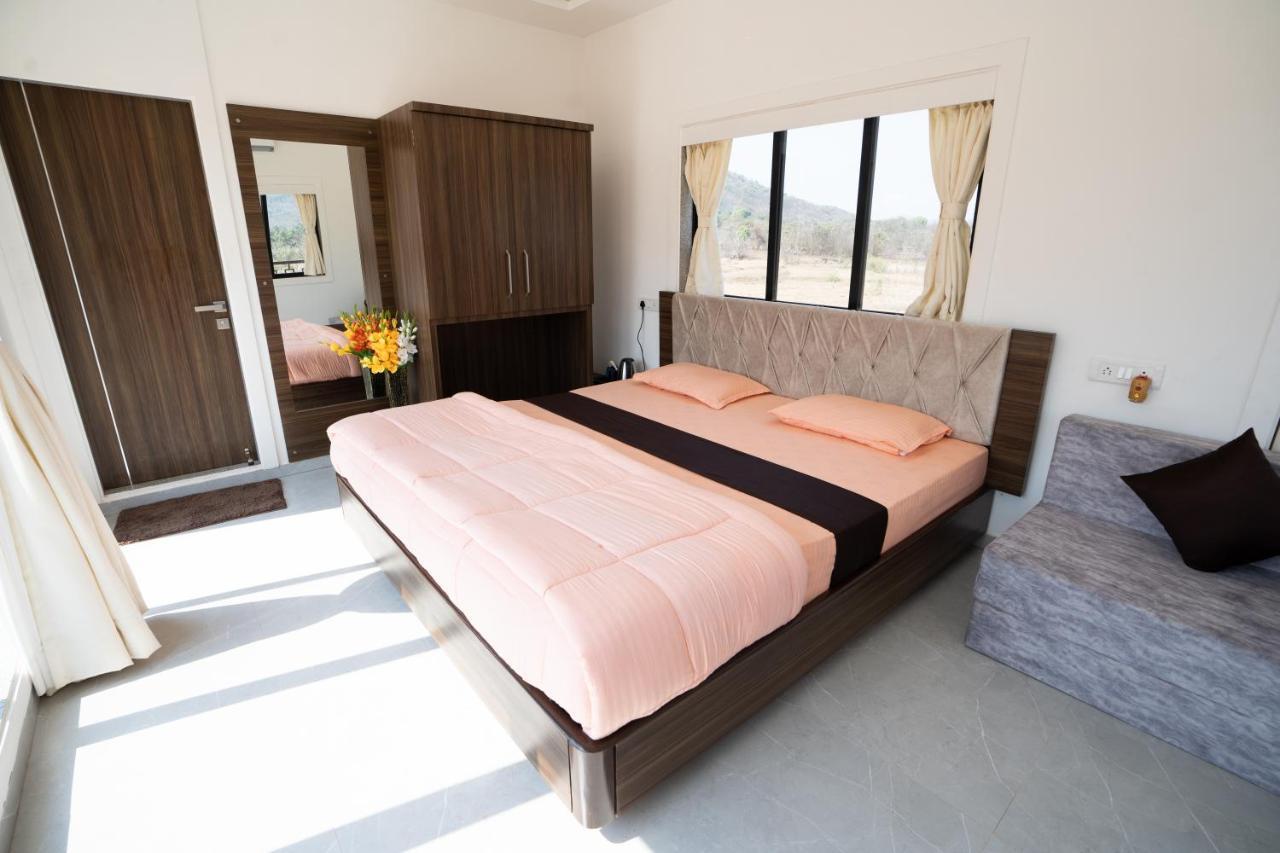 Eden Garden Villa Alibag Luaran gambar
